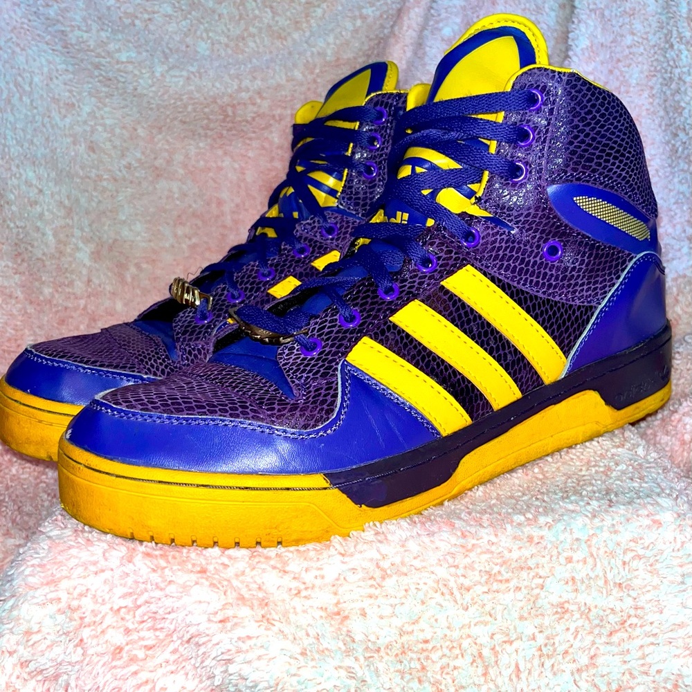 Adidas  Originals by Jeremy Scott